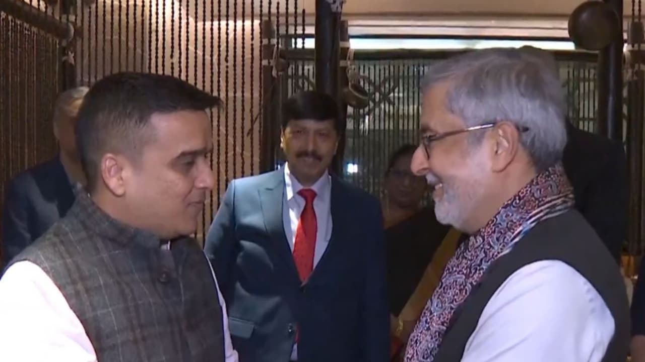 رئيس الوزراء مودي يفتتح مصنع ميكرون لأشباه الموصلات في ولاية غوجارات غدًا