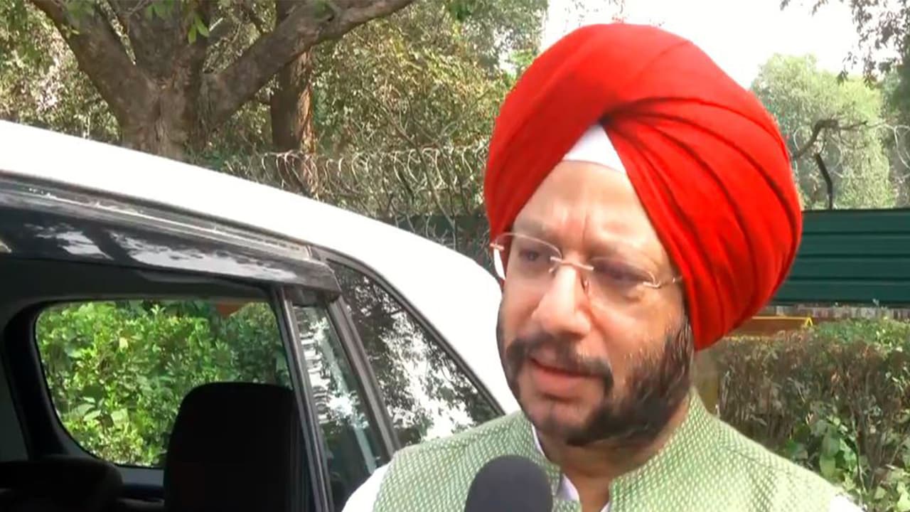 Robodog row: Congress dubs AI summit 'school science exhibition'