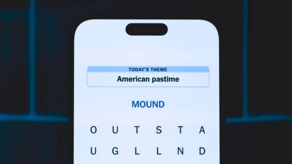 Today's NYT Strands Hints, Answer and Help for June 12 #831- CNET