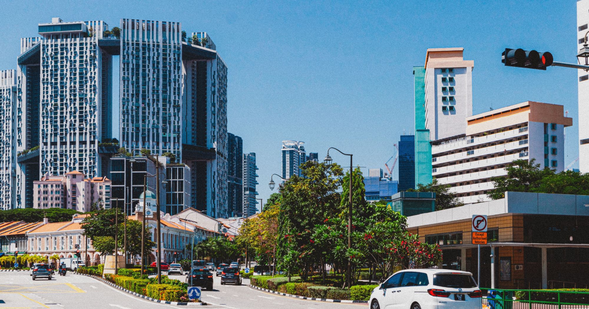 Median monthly S'pore household 'market income' grew by 6.8% to S$12,446 in 2025