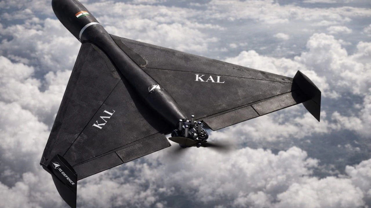 Siguiendo la línea del dron Shahed-136 de Irán, las empresas indias presentan drones kamikaze con un alcance de 1.000 km