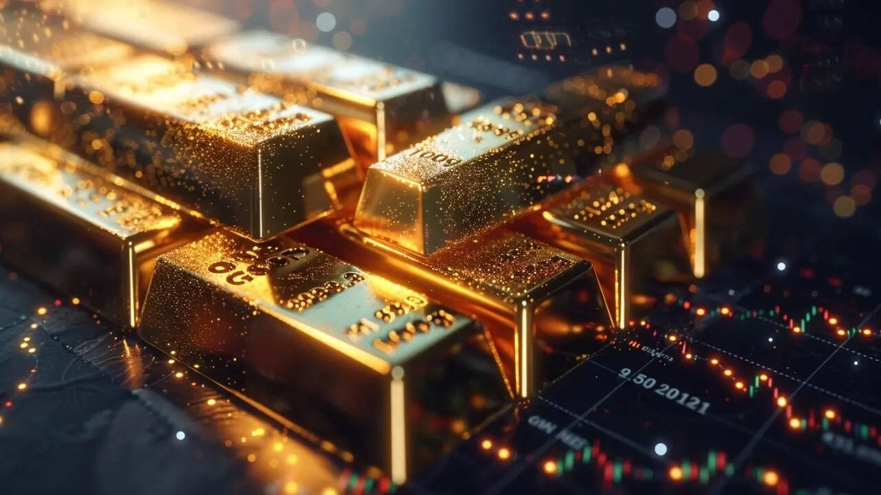 Gold, silver price prediction: Will gold head to Rs 1.63 lakh/10 grams & silver hit Rs 2.80 lakh/kg?