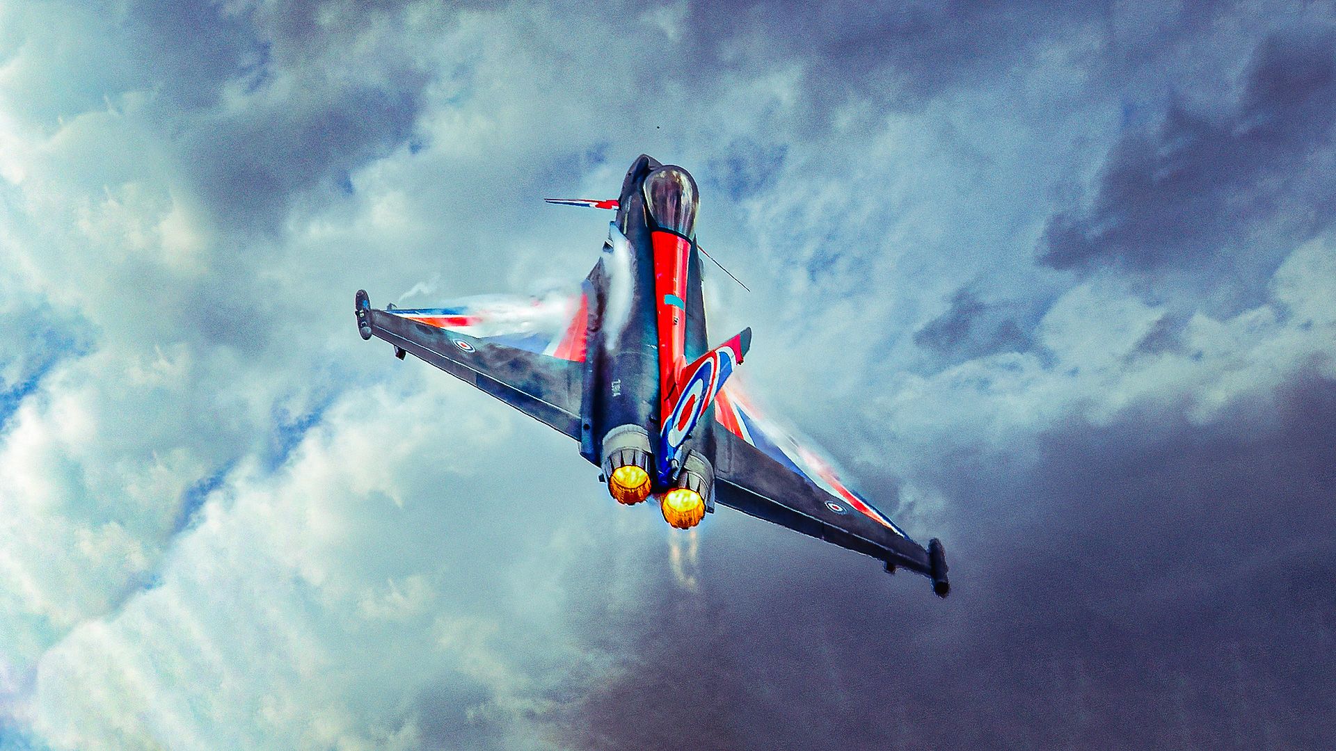 كم عدد طائرات يوروفايتر تايفون التي تنتجها أوروبا سنويًا؟