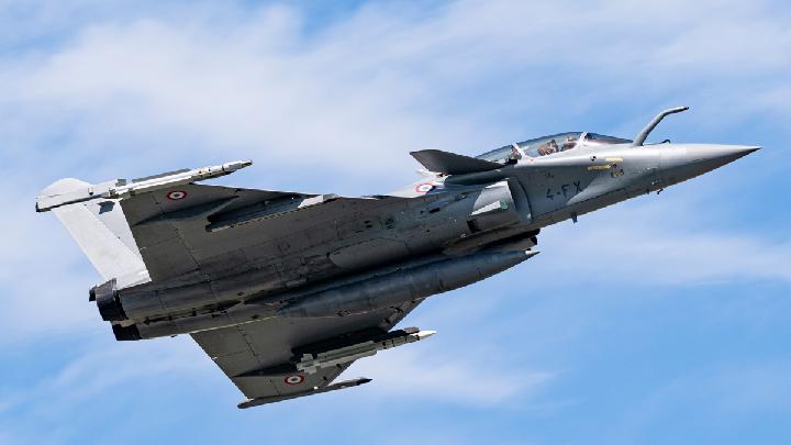 Three French Rafale Fighter Jets Arrive in Indonesia