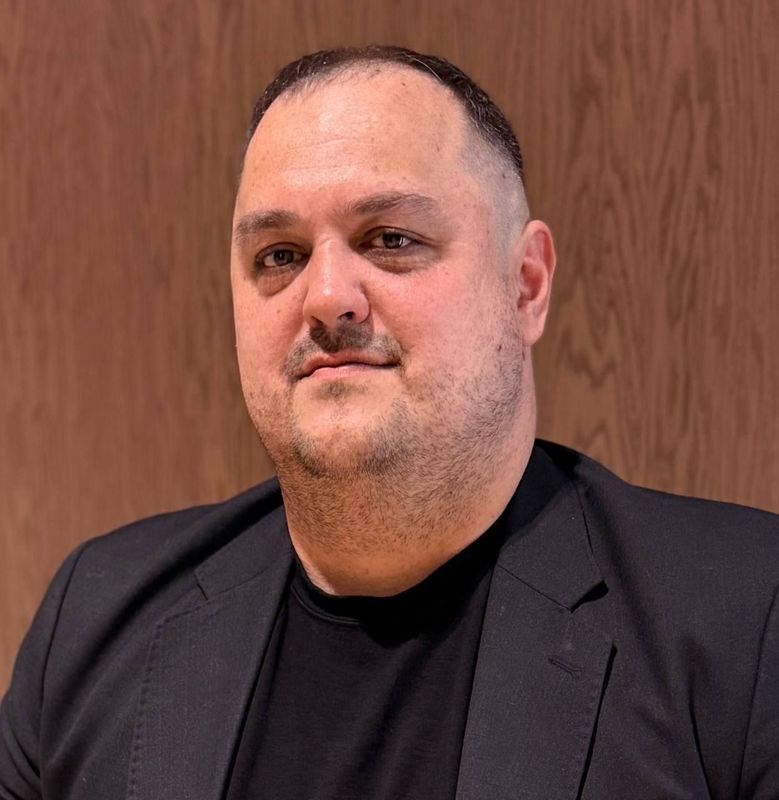 تعلن شركة UEX.US عن إعادة هيكلة الشركة وتعيين فيتالي فيكتور إيجيفسكي في منصب الرئيس التنفيذي فيتالي فيكتور إيجيفسكي