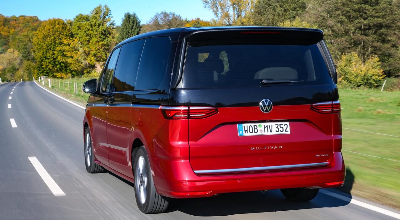 VW sharpens multi-segment offensive by unleashing new Caravelle, T-Roc