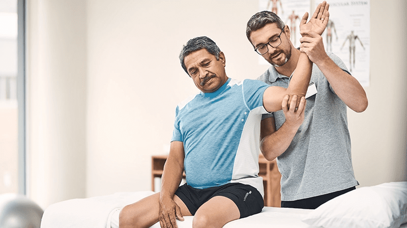 Best Physical Therapists Toronto for Sports Injuries, Rehab, and Chronic Pain Treatment