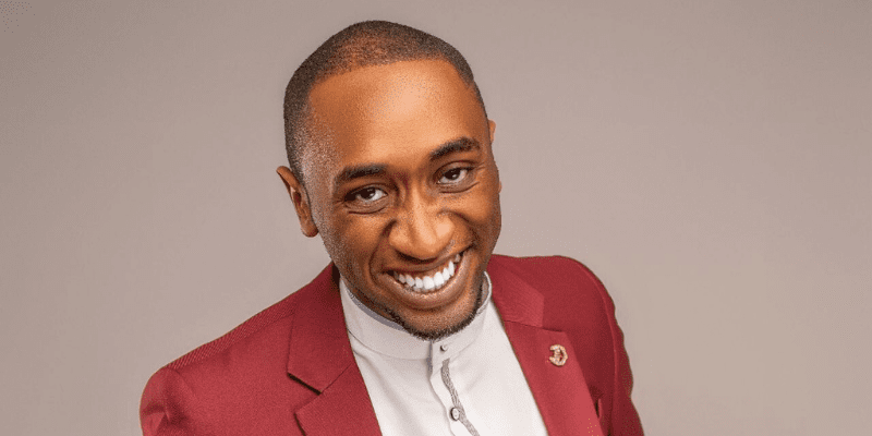 El creador de contenidos nigeriano Olawale brilla en la lista de los 50 más influyentes de TikTok