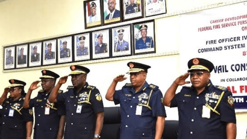 El Servicio Federal de Bomberos emite una alerta de seguridad sobre instalaciones solares