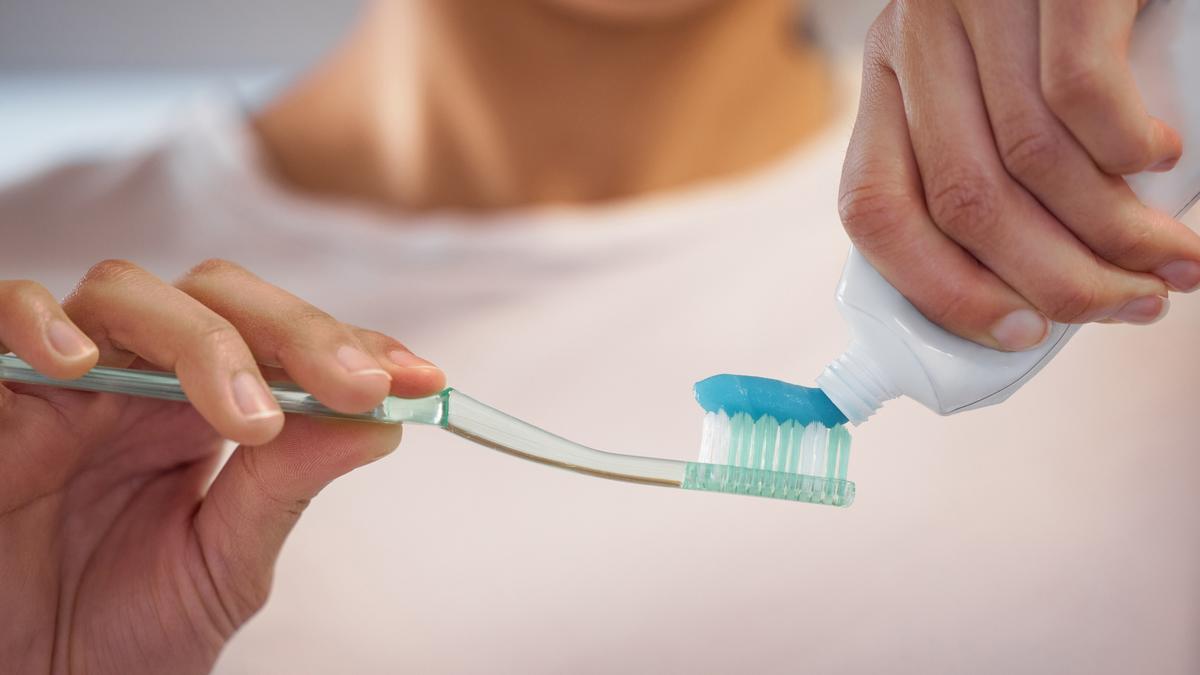 المادة اللينة: الفيزياء غير الاعتيادية ولكن المستمرة داخل خزانة حمامك