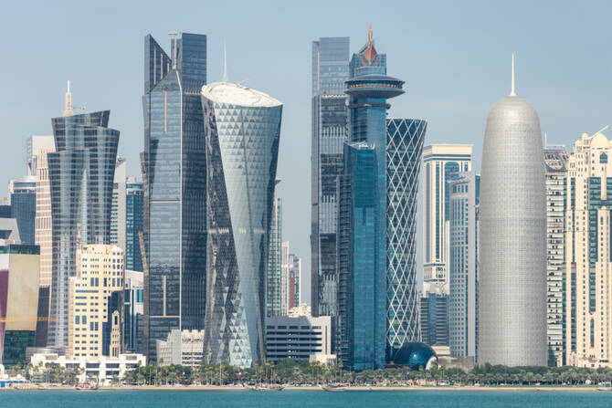 Qatar’s foreign reserves rise to $71.9bn in January