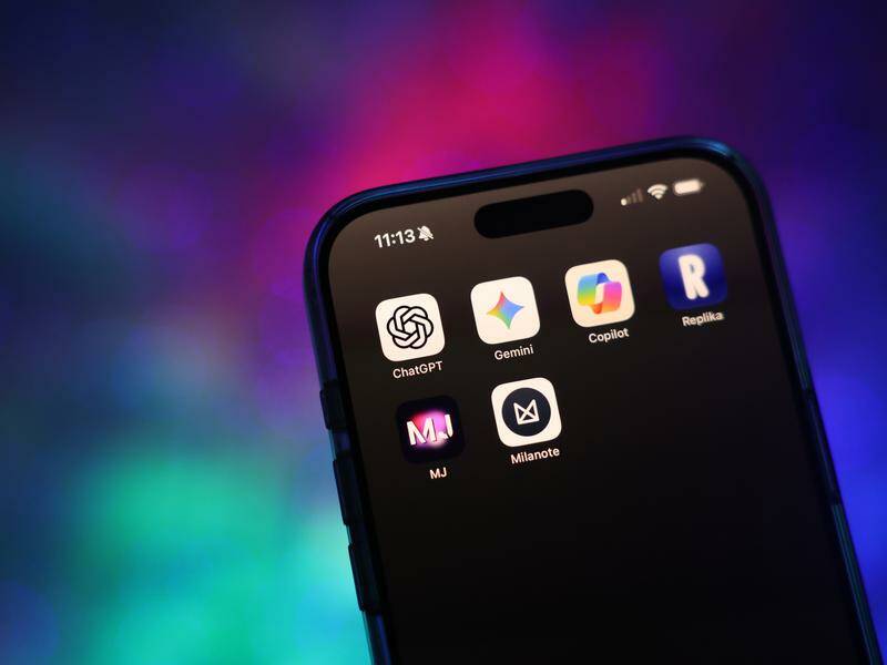 "أسهم عملاق التكنولوجيا تهوي بعد 'كارثة برمجية'"