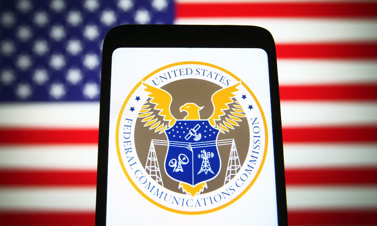 China se opone a nuevas restricciones de telecomunicaciones de EE.UU.