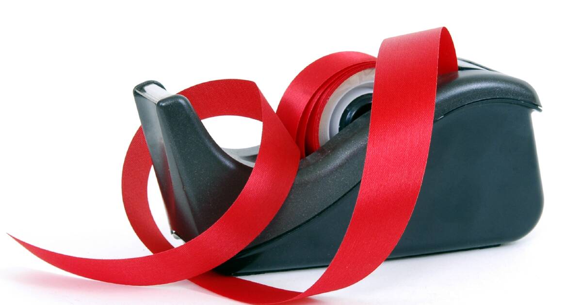 لماذا أصبح الامتثال المؤسسي كابوسًا بقيمة 160 مليار دولار للشركات الصغيرة؟