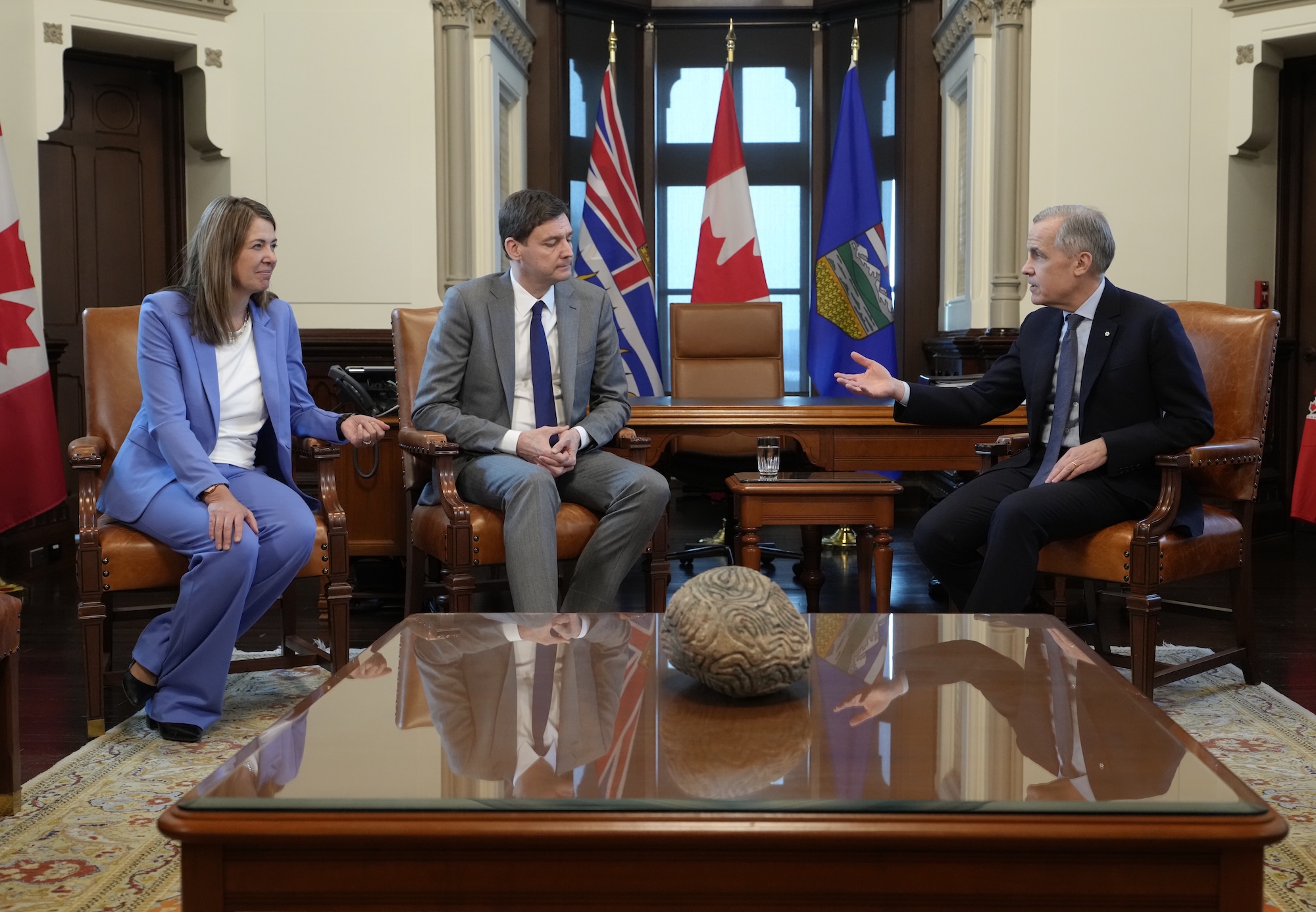 Carney meeting with Canada’s premiers in Ottawa Thursday