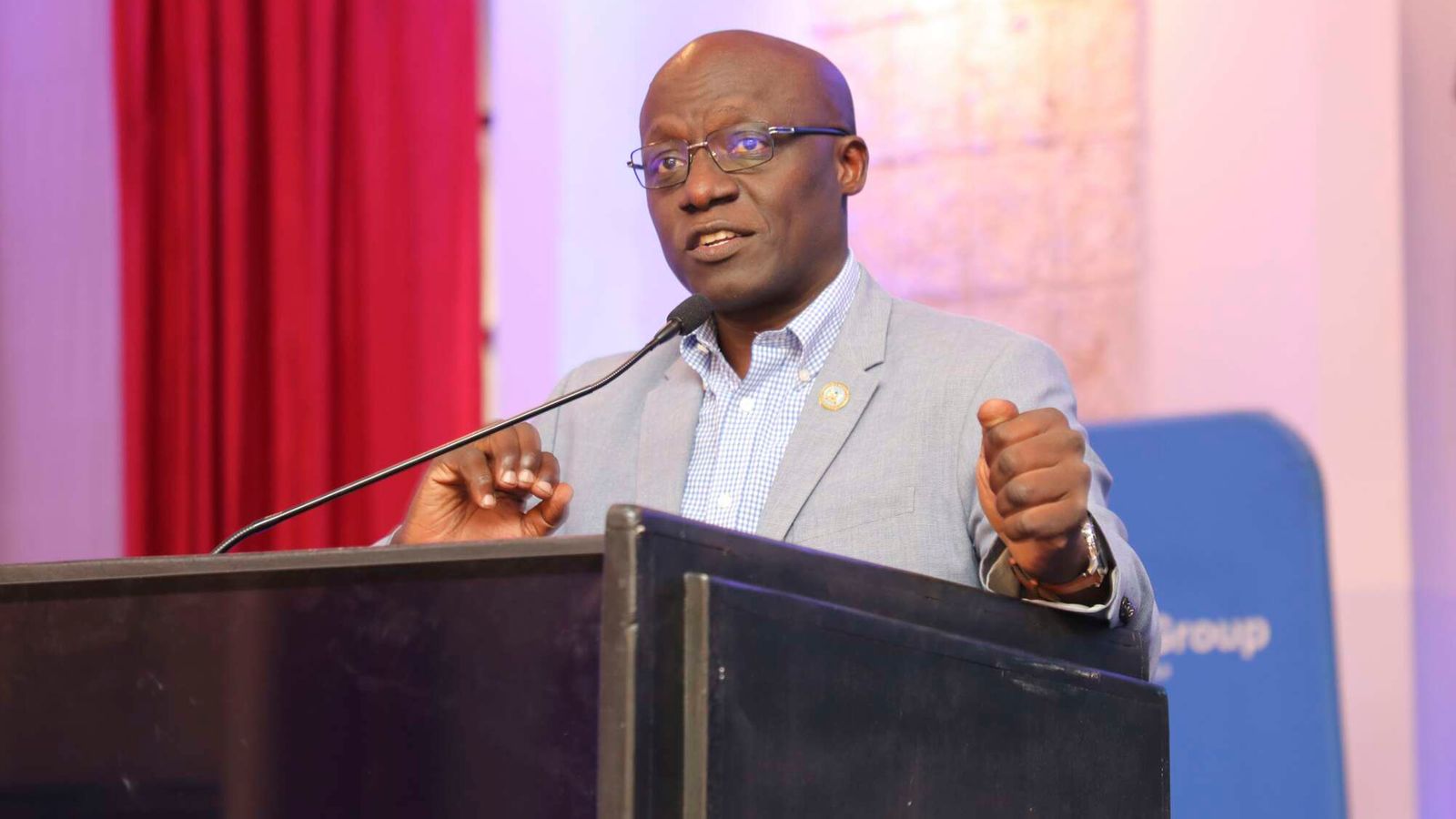 كينيا تتودد إلى المستثمرين لإنشاء مراكز بيانات في سباق الذكاء الاصطناعي