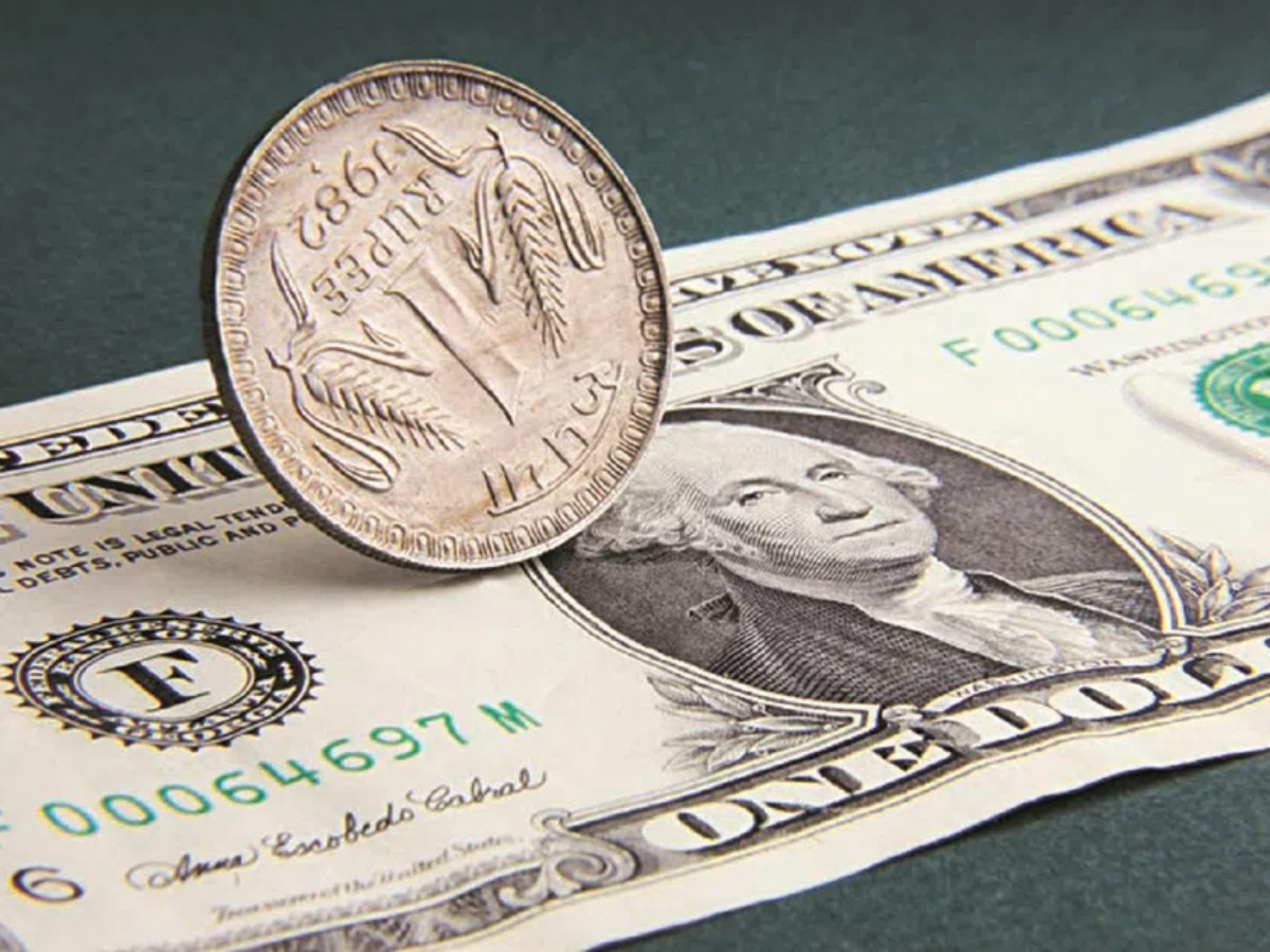 Rupee Rises 5 Paise to 95.53 Against Dollar in Early Trade After US-Iran Agree to Extend Ceasefire