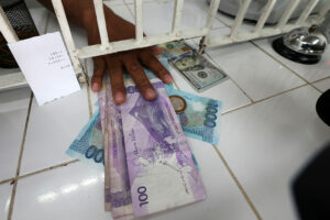 BSP’s ‘nonchalance’ amid peso slump still reasonable