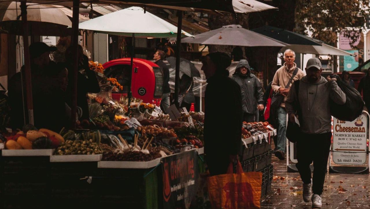كيب تاون توافق على إنشاء 693 خليجًا تجاريًا غير رسمي جديد في جميع أنحاء المدينة