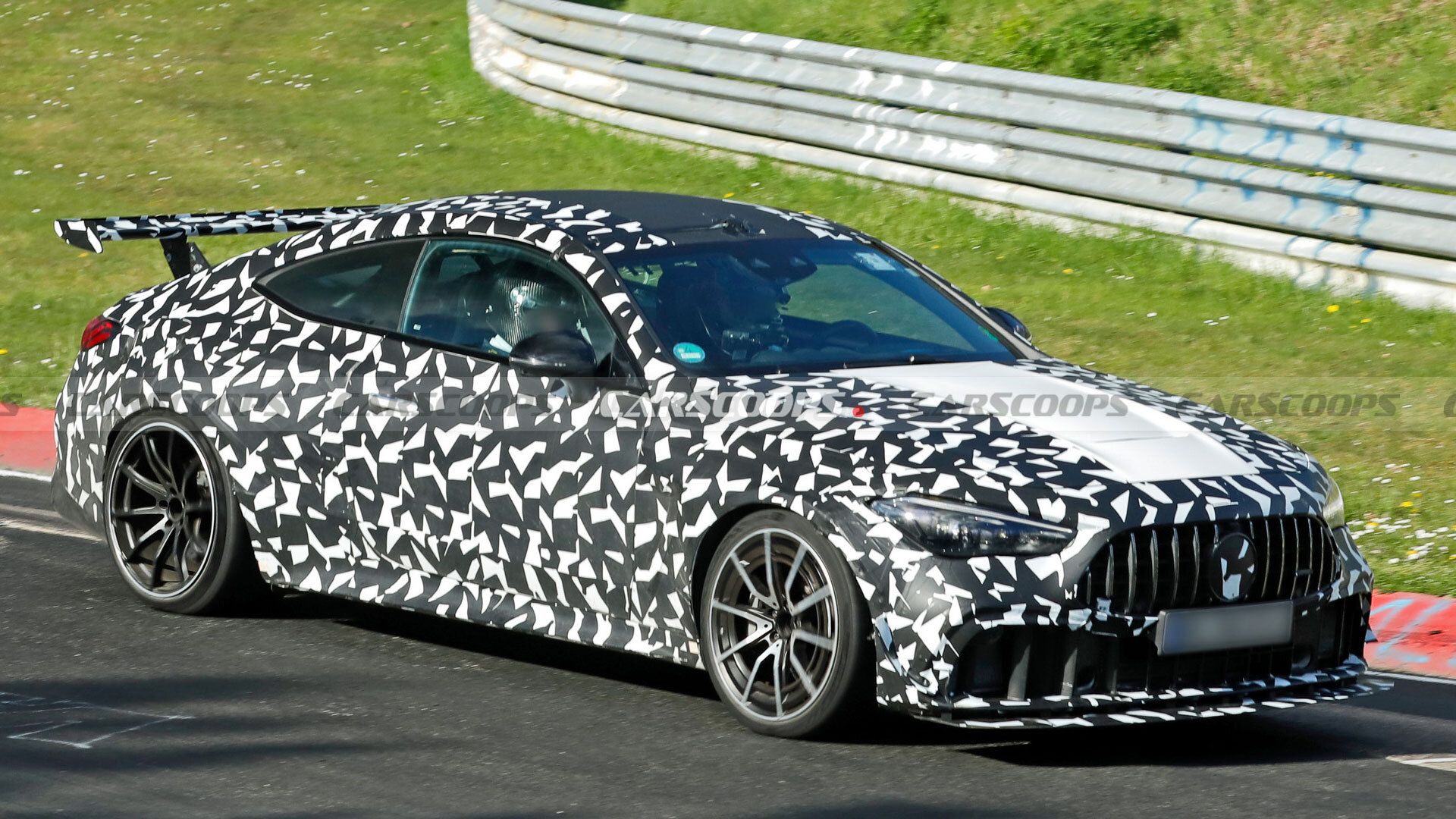 Mercedes-AMG CLE 63 Mythos se perfila como una serie CLK Black moderna