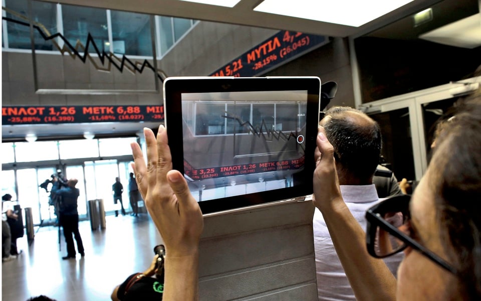 ATHEX: يوم الجمعة الثالث عشر يصل إلى سوق الأسهم