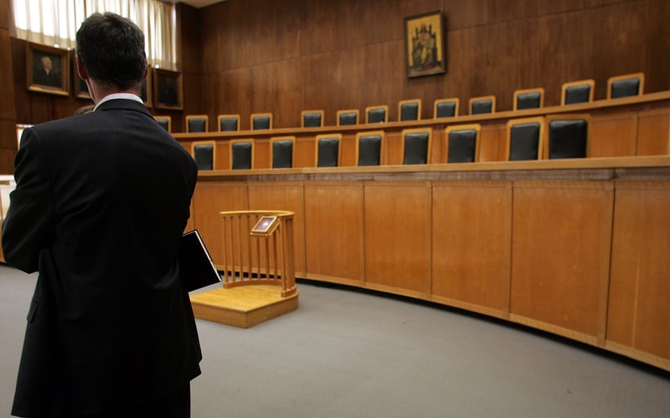 Miles de casos fiscales pendientes