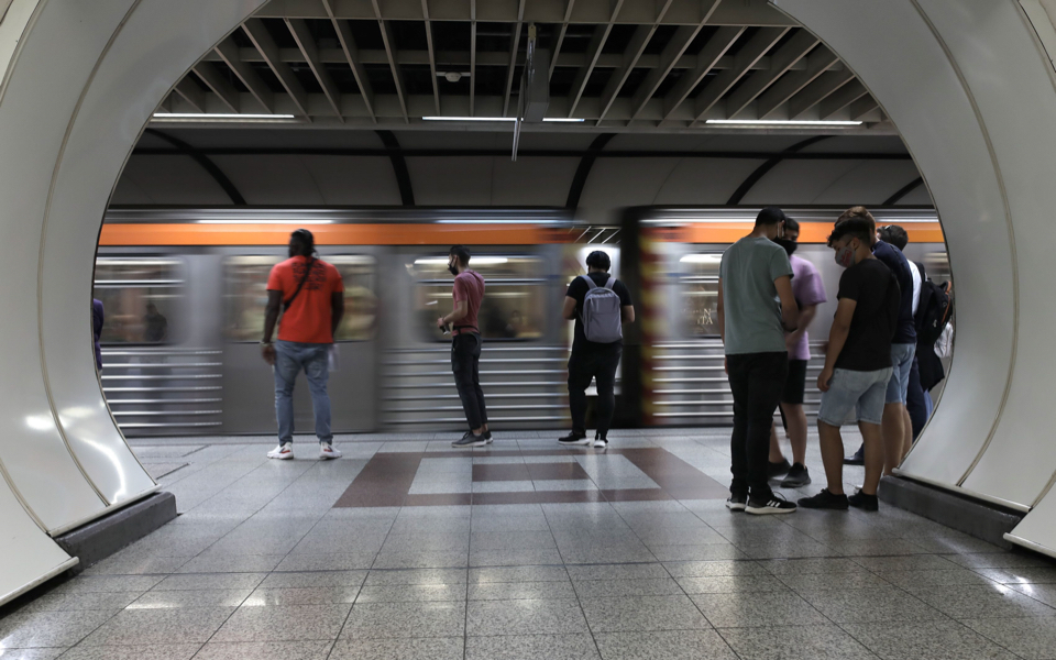 March saw 12% more tickets validated on metro and tram year-on-year