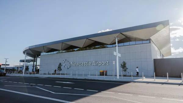 يسعى مطار نيوكاسل إلى مزيد من التوسع في أعقاب النمو القياسي في عدد المسافرين.