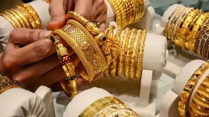 Gold Price Today: Gold and silver prices fall sharply on Valentine’s Day; check new rates