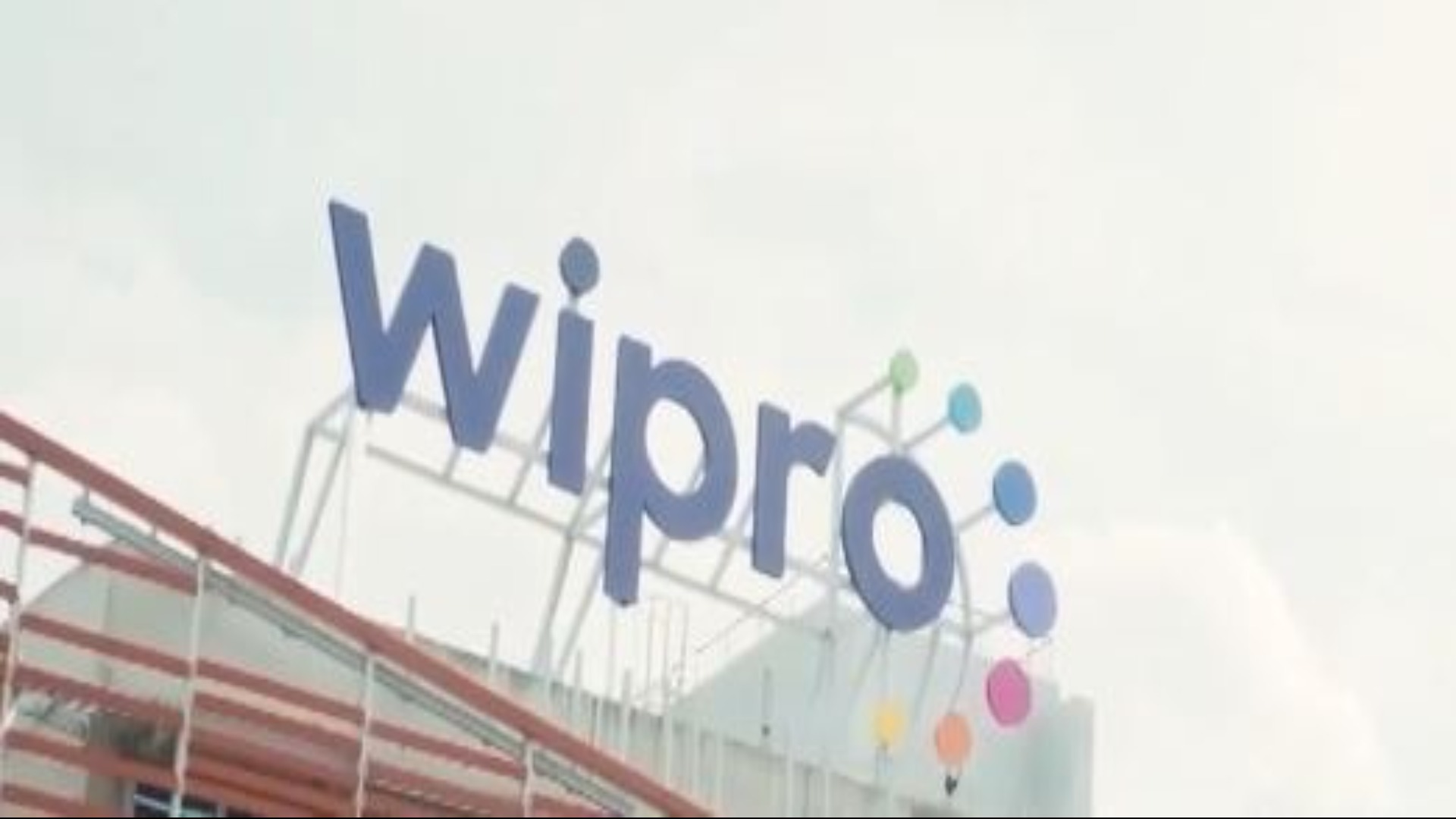 Wipro Share Price in Focus: Weak Outlook vs Buyback