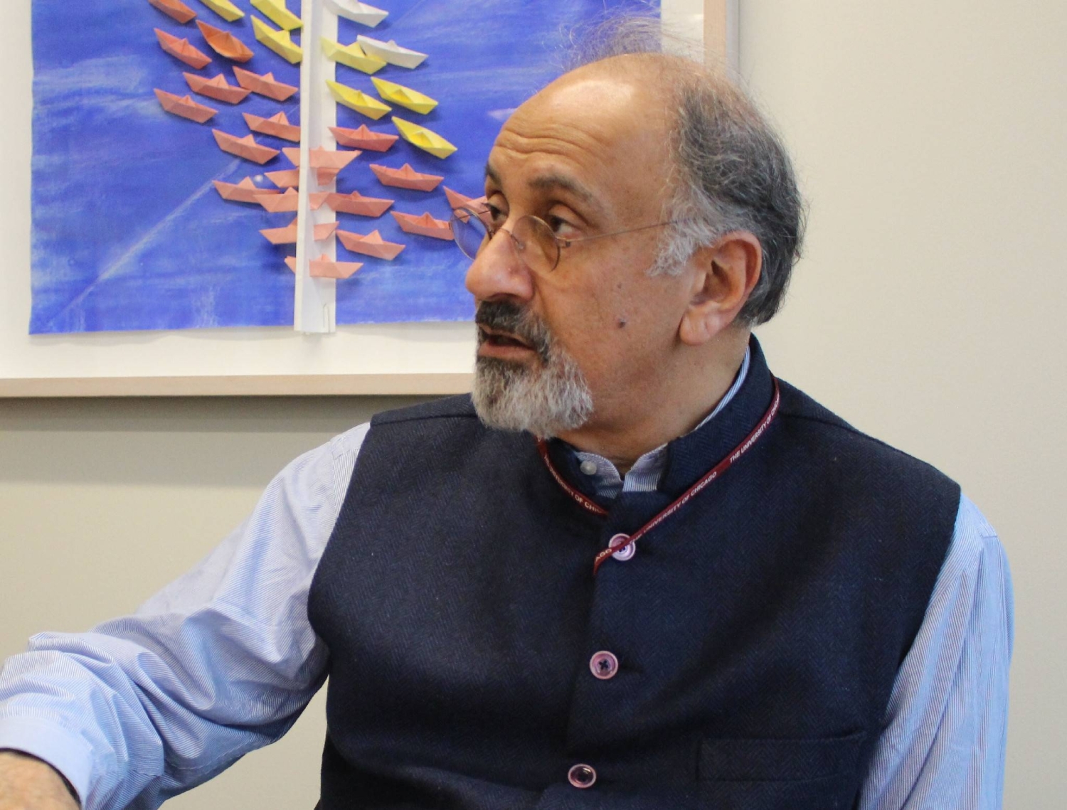 خبير اقتصادي بالبنك الدولي يسعى إلى تعاون من اليابان في مجال الذكاء الاصطناعي.