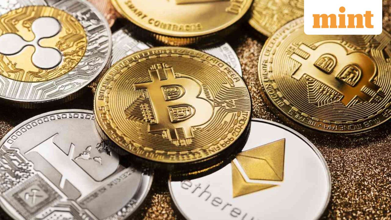 Crypto market loses $500 billion in a week amid falling Bitcoin prices. What's the near-term outlook?