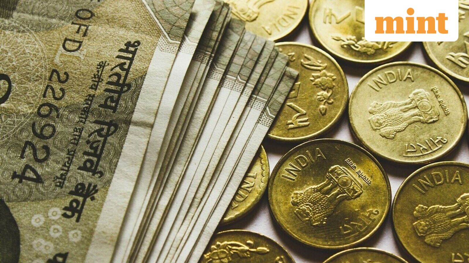 افتتحت الروبية بانخفاض 4 بيسة عند 94.95 مقابل الدولار الأمريكي