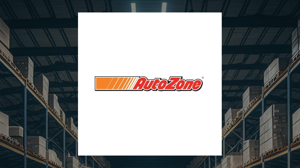Union Bancaire Privee UBP SA تخفض مركزها في AutoZone, Inc. $AZO