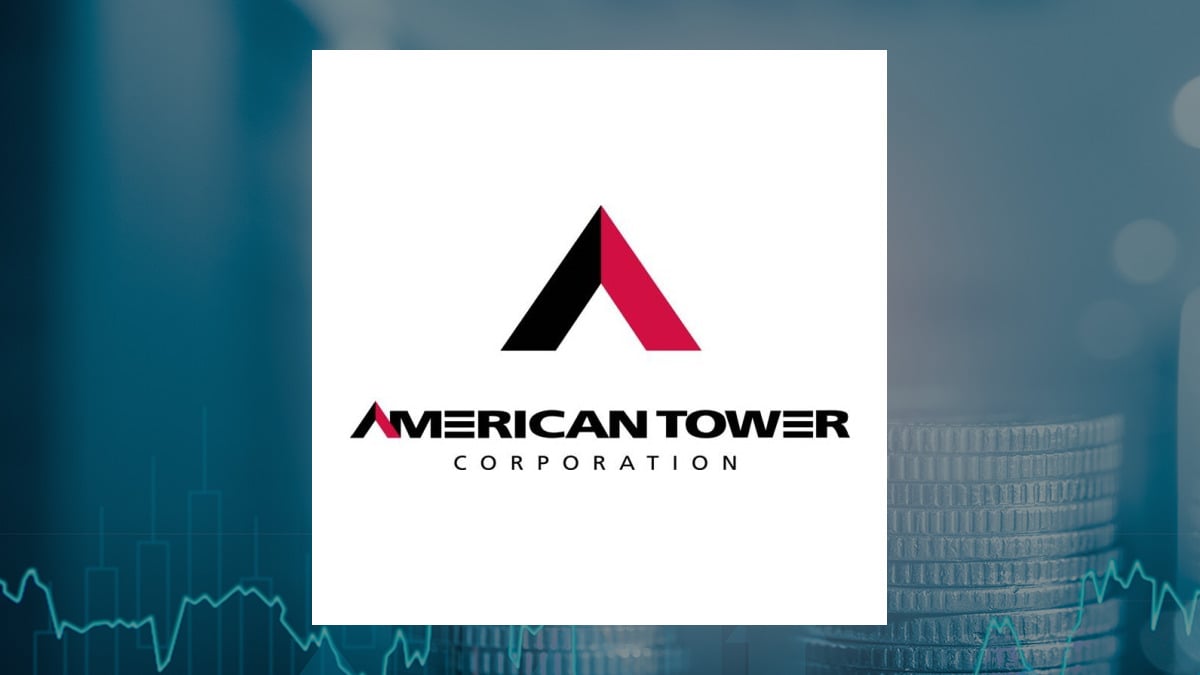 Massachusetts Financial Services Co. MA Sells 586,080 Shares of American Tower Corporation $AMT