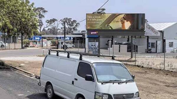 Eight metre tall digital billboard proposed for busy Sydney Road entrance