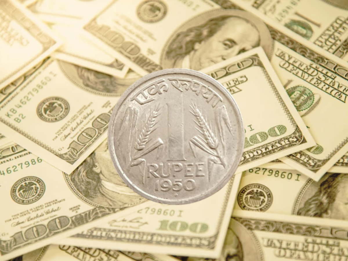 الروبية مقابل الدولار: تدخل بنك الاحتياطي الهندي لدعم العملة الهندية؛ إشارات الميزانية والاتجاهات العالمية تحمل المفتاح - هل الاستقرار في الأفق أخيراً؟