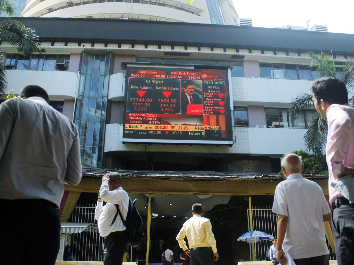Why Is Stock Market Falling Today? 5 Reasons Why Sensex Is Down By 800 Points, Nifty Below 25,500