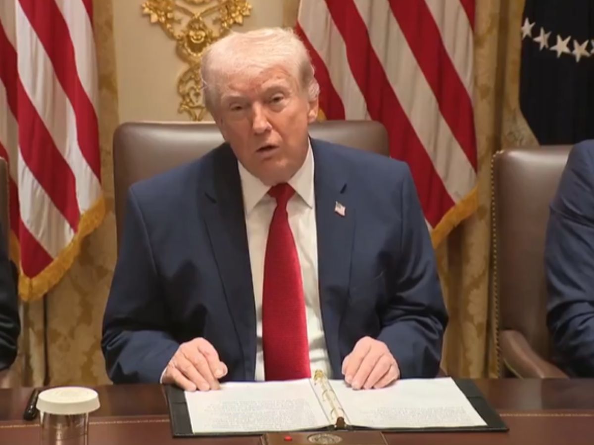 توقيع ترامب سيظهر على جميع العملات الأمريكية الجديدة في تحول تاريخي؛ وزارة الخزانة تؤكد تاريخ الإصدار، لتكسر تقليدًا دام 165 عامًا