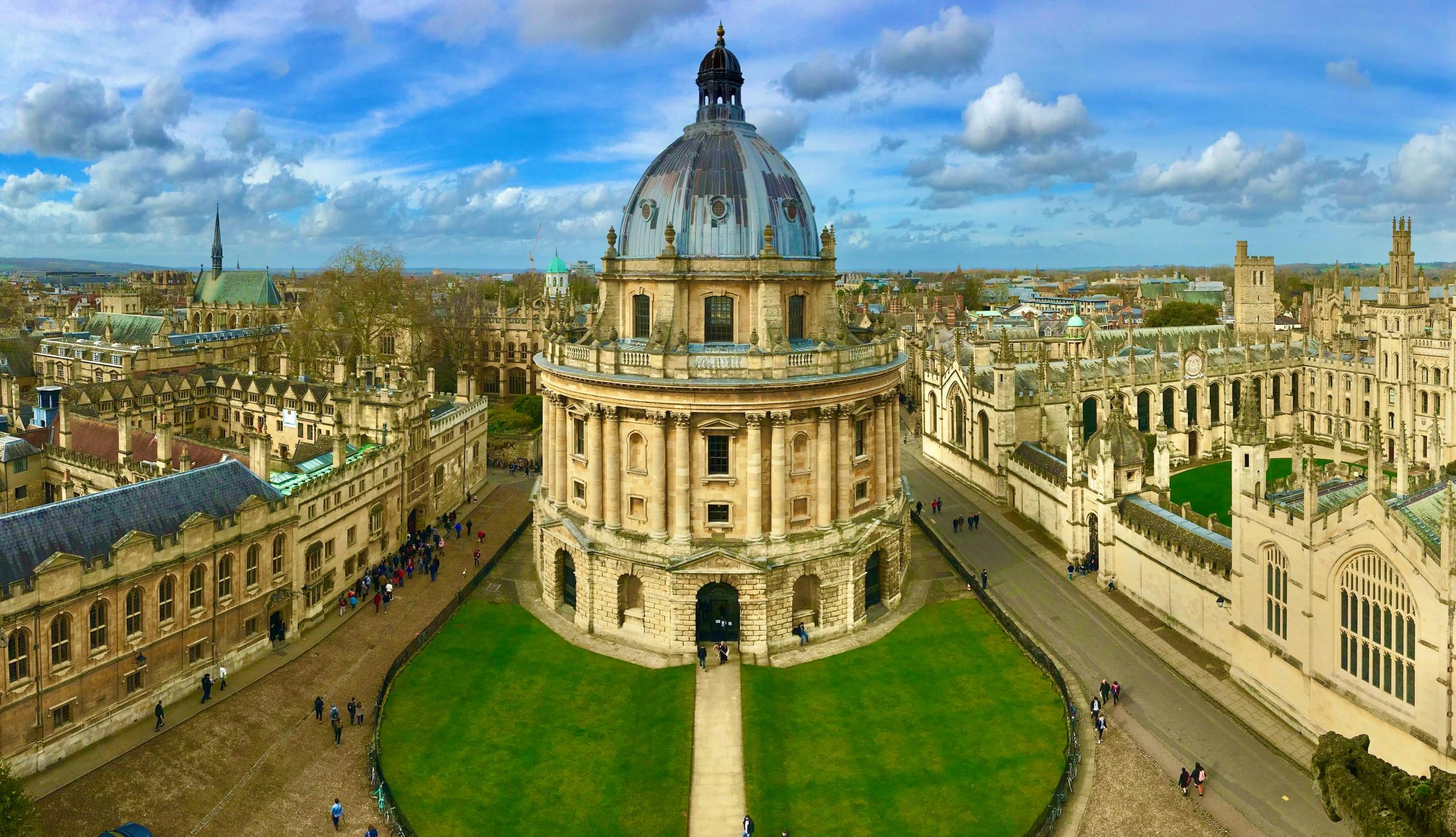 Experto de Oxford advierte sobre la tensión económica a medida que crece la población