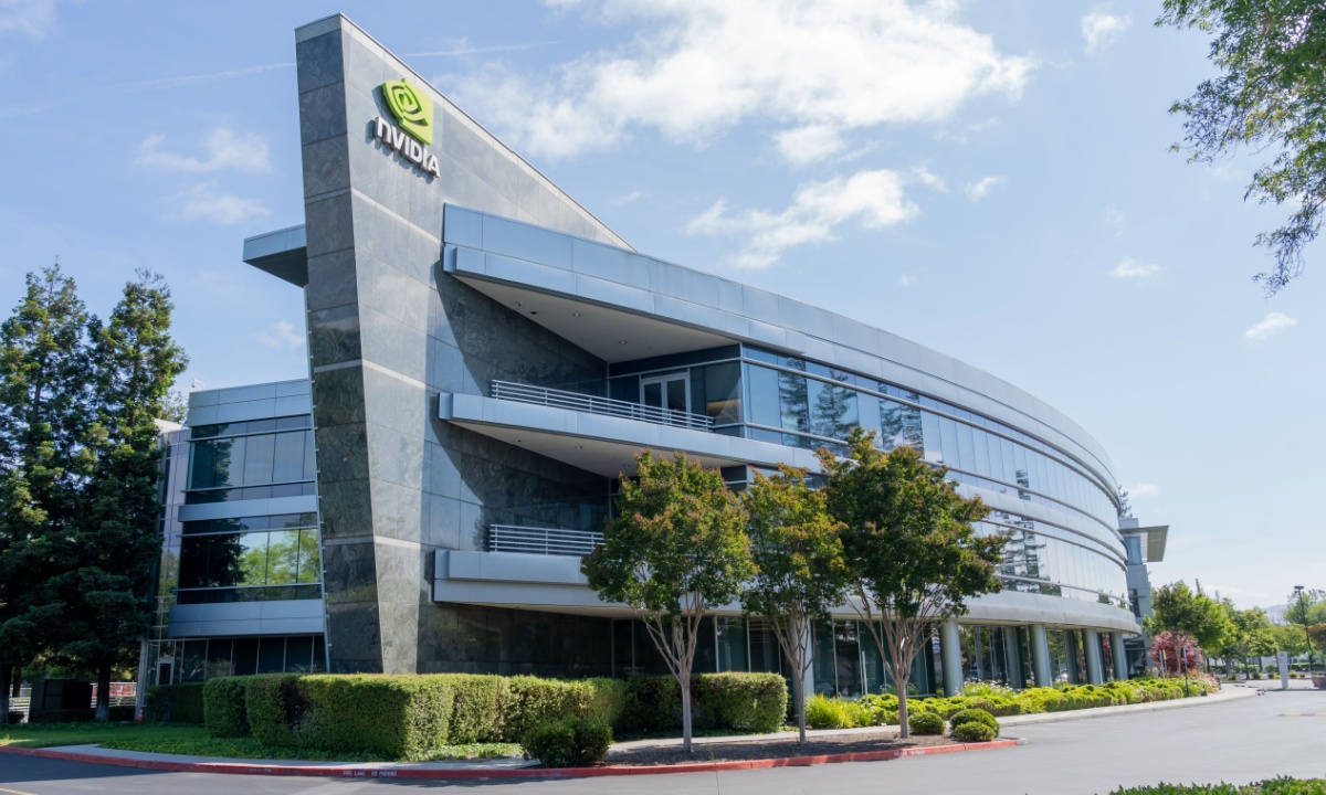 Nvidia Invests $2 Billion in CoreWeave Amid Data Center Project
