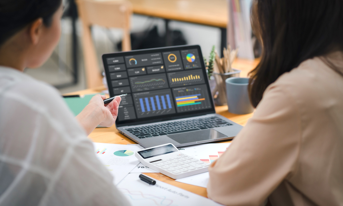 La confianza del mercado medio se divide en 2026 a medida que los aranceles y las cadenas de suministro pesan sobre las empresas con alta incertidumbre