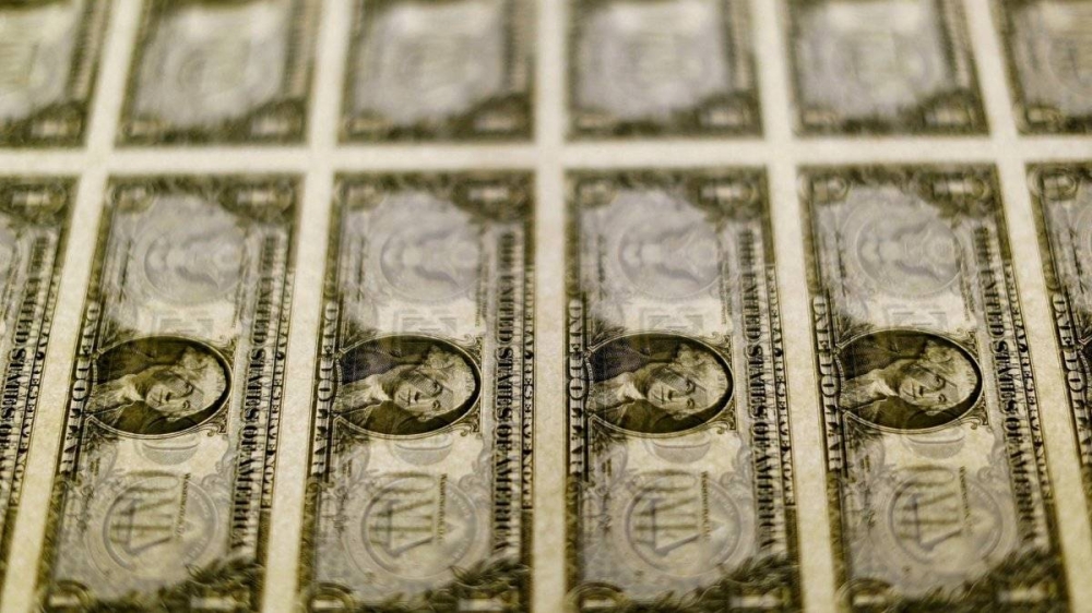 Dollar recovers, for now, after blow from Trump’s talk