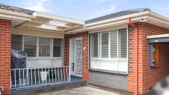 Melbourne auctions: Pascoe Vale buyer’s shock reaction