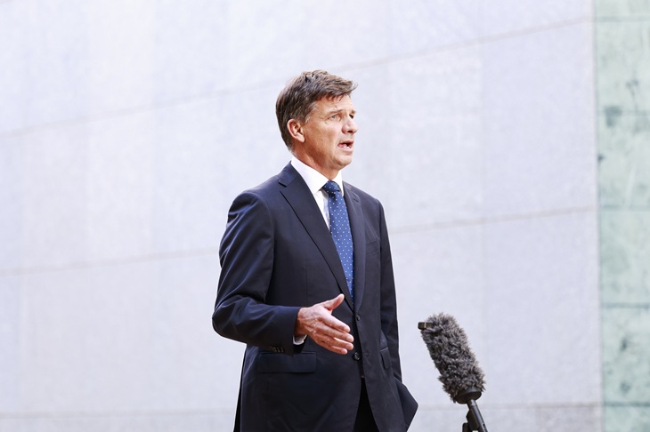 Una Nación está persiguiendo a la Coalición en la dirección correcta