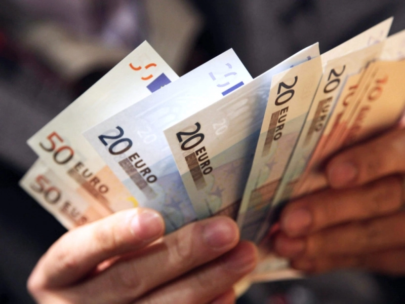 El euro cotiza a 5,0953 RON el lunes