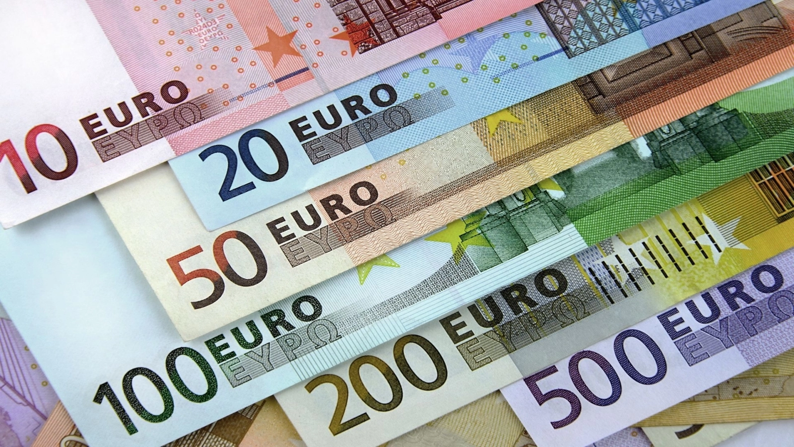 El euro cotiza a 5,0978 RON