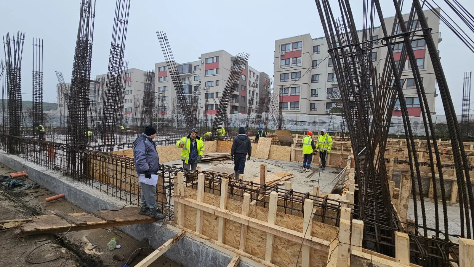 Romania's construction market near record highs, yet vulnerable to high costs and financing pressures