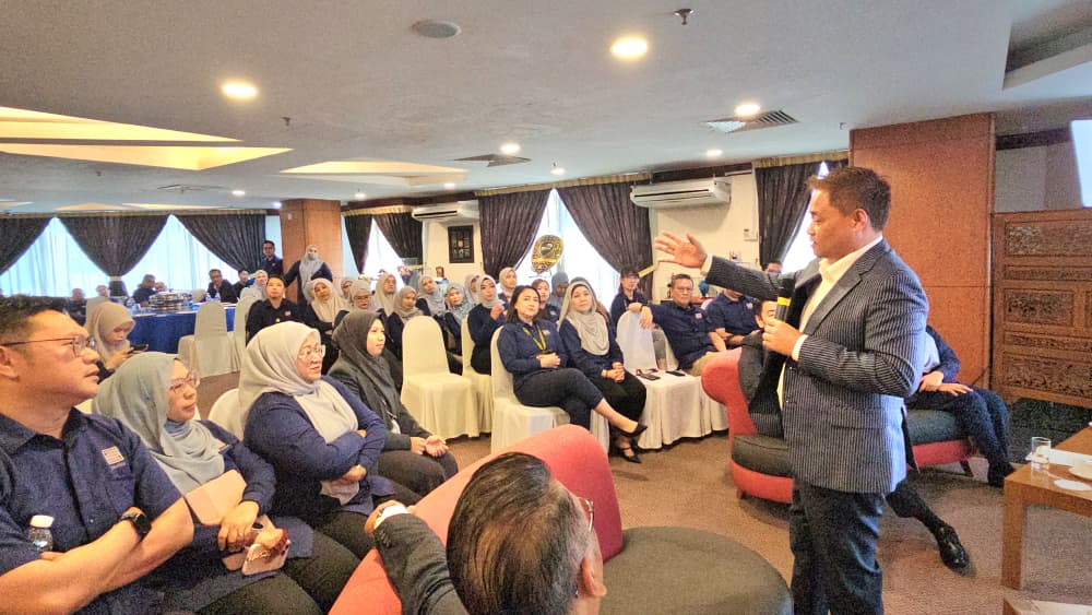 Unprofitable Sedco Group units set for management buyout, closure