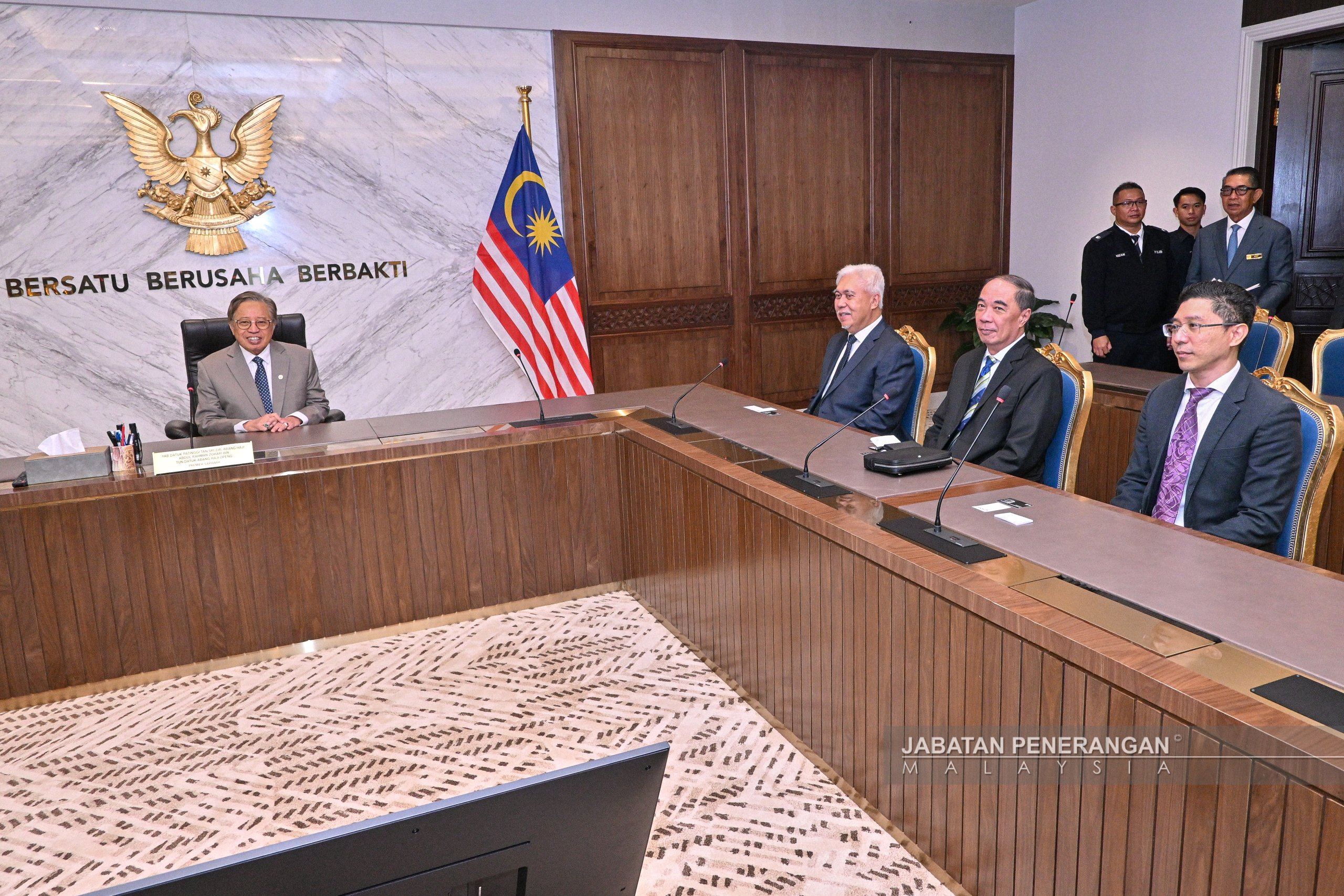 تتطلع شركة التكنولوجيا إلى علاقات محتملة لدعم أجندة التحول في ساراواك